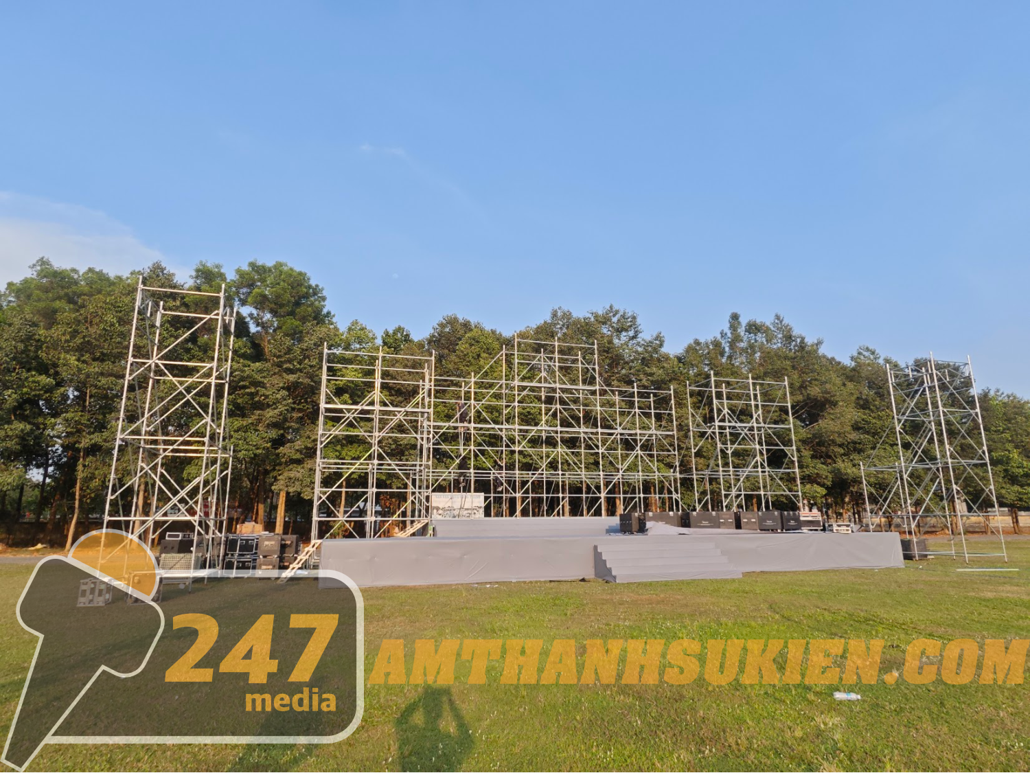 cho thuê layer truss