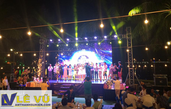 Thuê thiết bị sân khấu ngoài trời tphcm Thuê thiết bị sân khấu ngoài trời tphcm