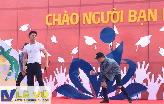 Cho thuê âm thanh ánh sáng, màn hình led, sân khấu lễ ra quân Vinschool Tân Cảng và THPT Nhân Việt