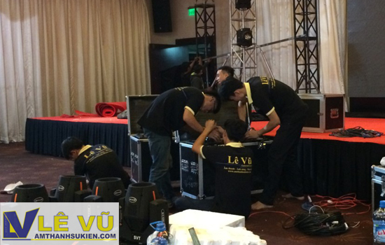 Cho thuê âm thanh ánh sáng, sân khấu lễ tất niên công ty bất động sản Tiến Phát