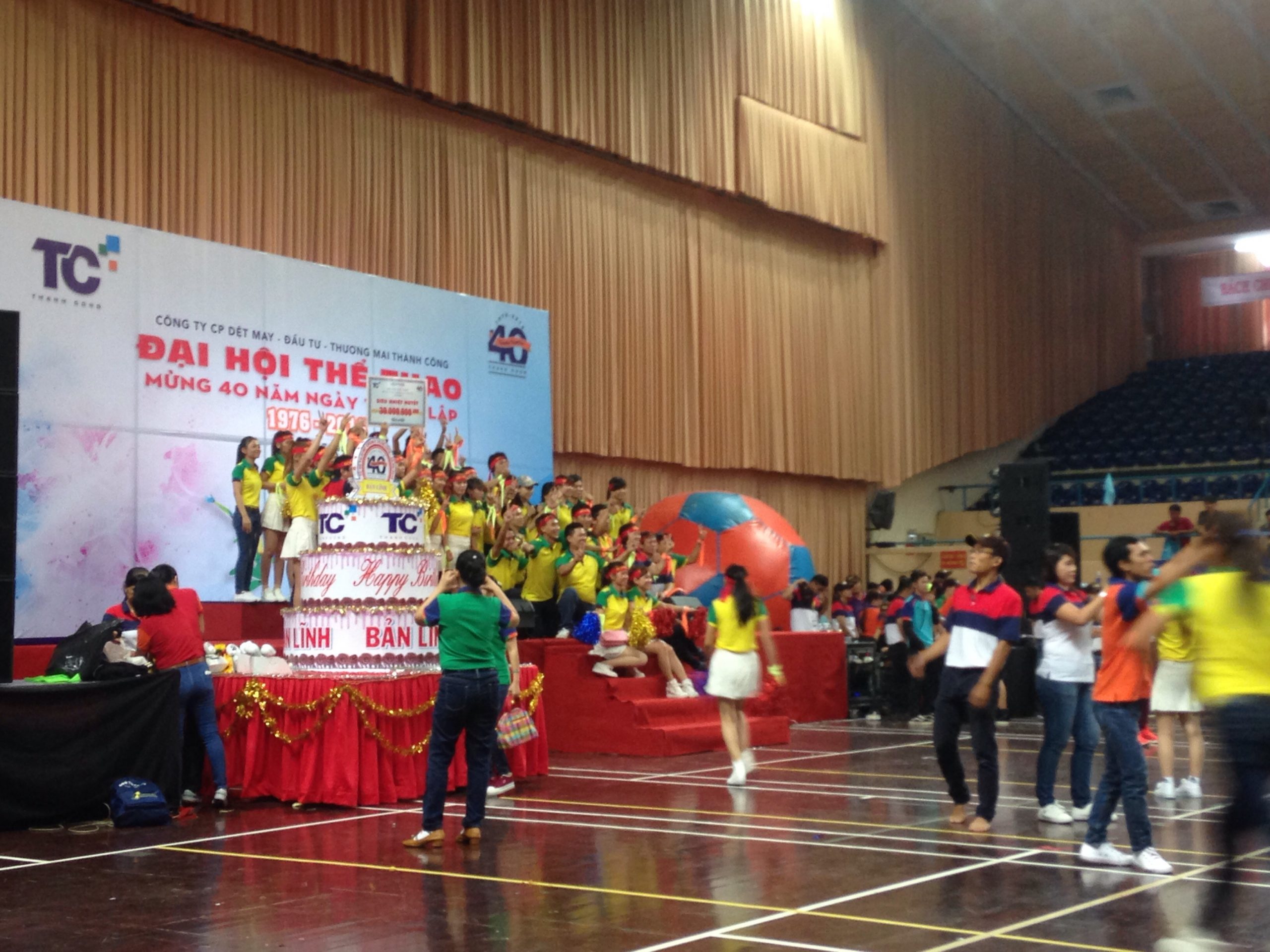 CHO THUÊ ÂM THANH GIÁ RẺ PHỤC VỤ SINH VIÊN CHO THUÊ ÂM THANH GIÁ RẺ PHỤC VỤ SINH VIÊN